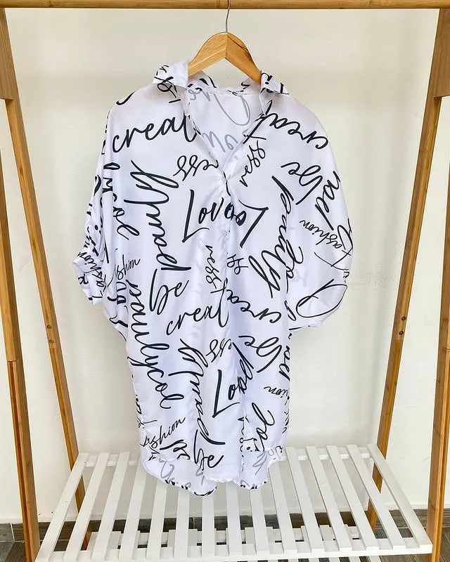 Blusa Oversize Letters